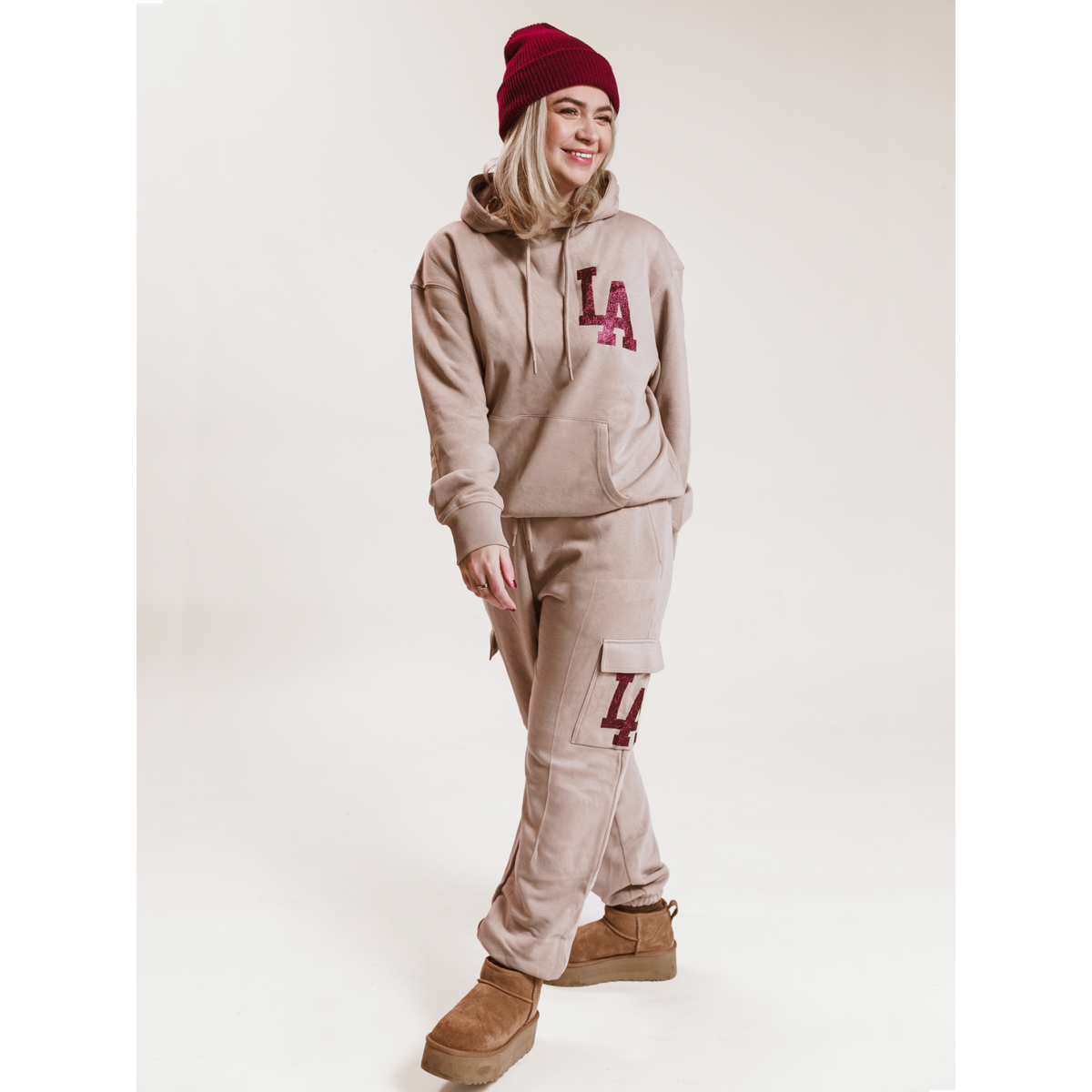 Limitierte Hoodie-Lounge Los Angeles Bordeaux Glitzer-Brust-Samt-Kopie