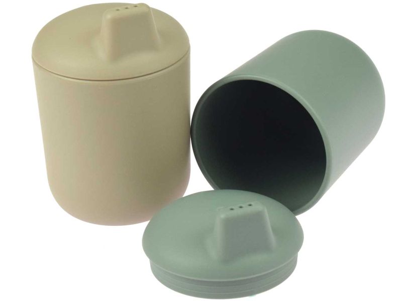 dantoy tiny BIOplastic Schnabeltassen, olive- und moccafarben, 2er-Set