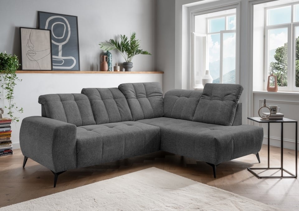Ecksofa Sano von Benformato – Beidseitig bestellbar, Corto Stoff, Elektrofunktion & verstellbare Kopflehnen