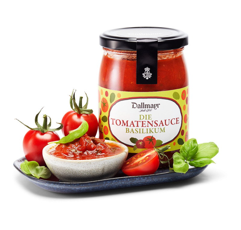 Die Tomatensauce mit Basilikum