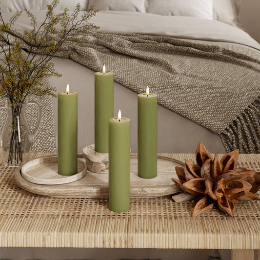 LED-Blockkerzen Ø 5 x 20 cm Olivgrün – 4 Stück
