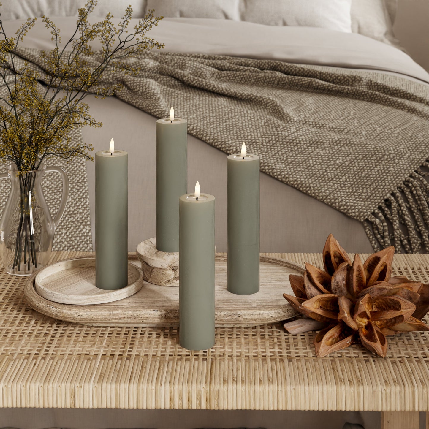 LED-Blockkerzen Ø 5 x 20 cm Salbeigrün – 4 Stück