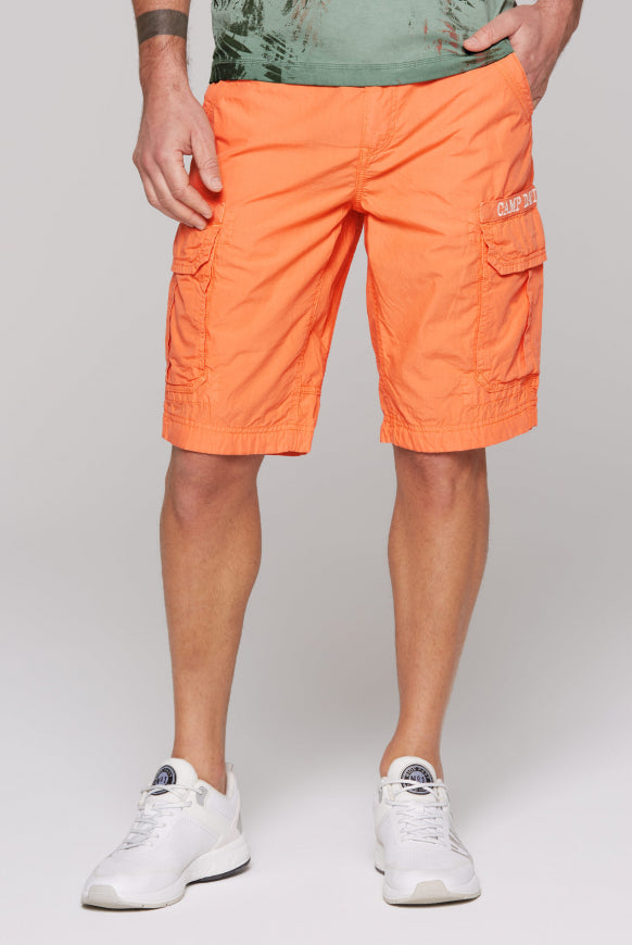 CAMP DAVID Cargo Shorts mit tonigen Tapes und Stickereien