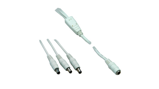 BKL Electronic DC-Verteiler, DC-Kupplung 2,1mm/5,5mm auf 3 x DC-Stecker 2,1mm/5,5mm, weiß