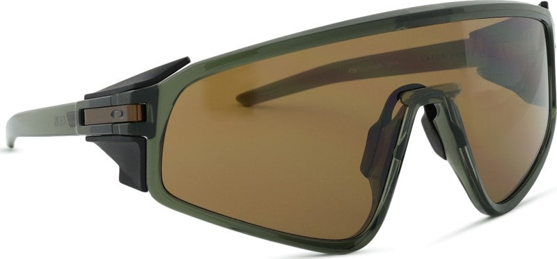 Oakley Latch