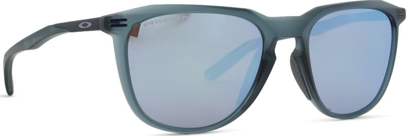 Oakley Thurso