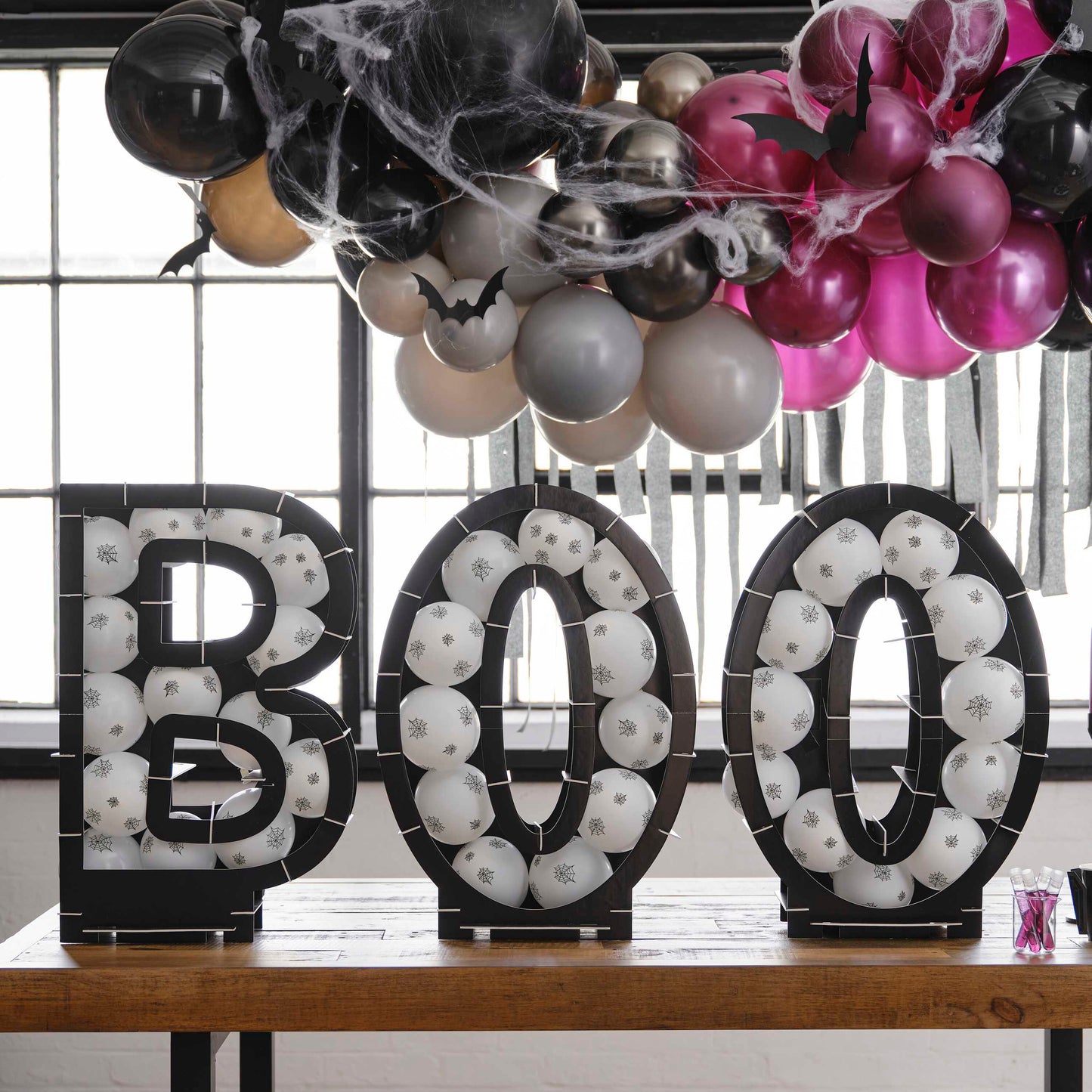 Centerpiece BOO Halloween mit Ballons