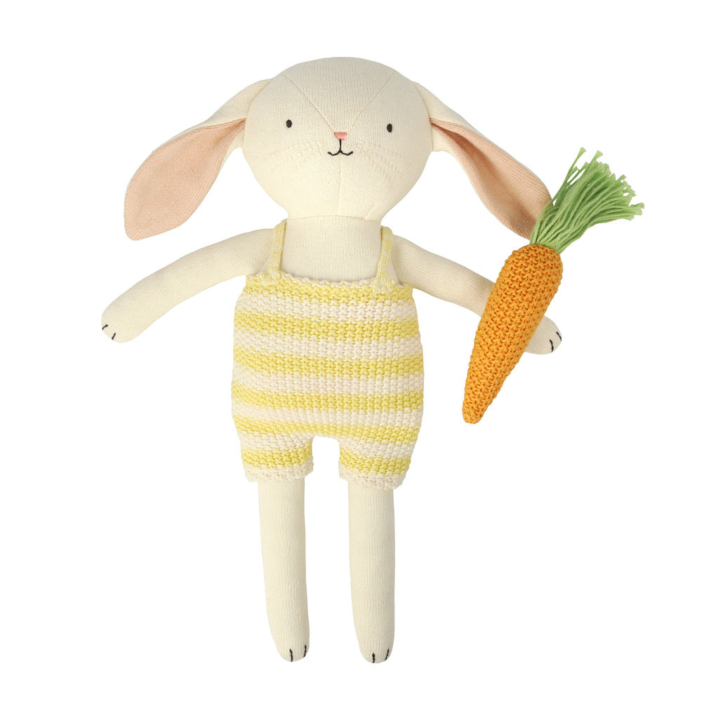 Kuscheltier Hase mit Möhre