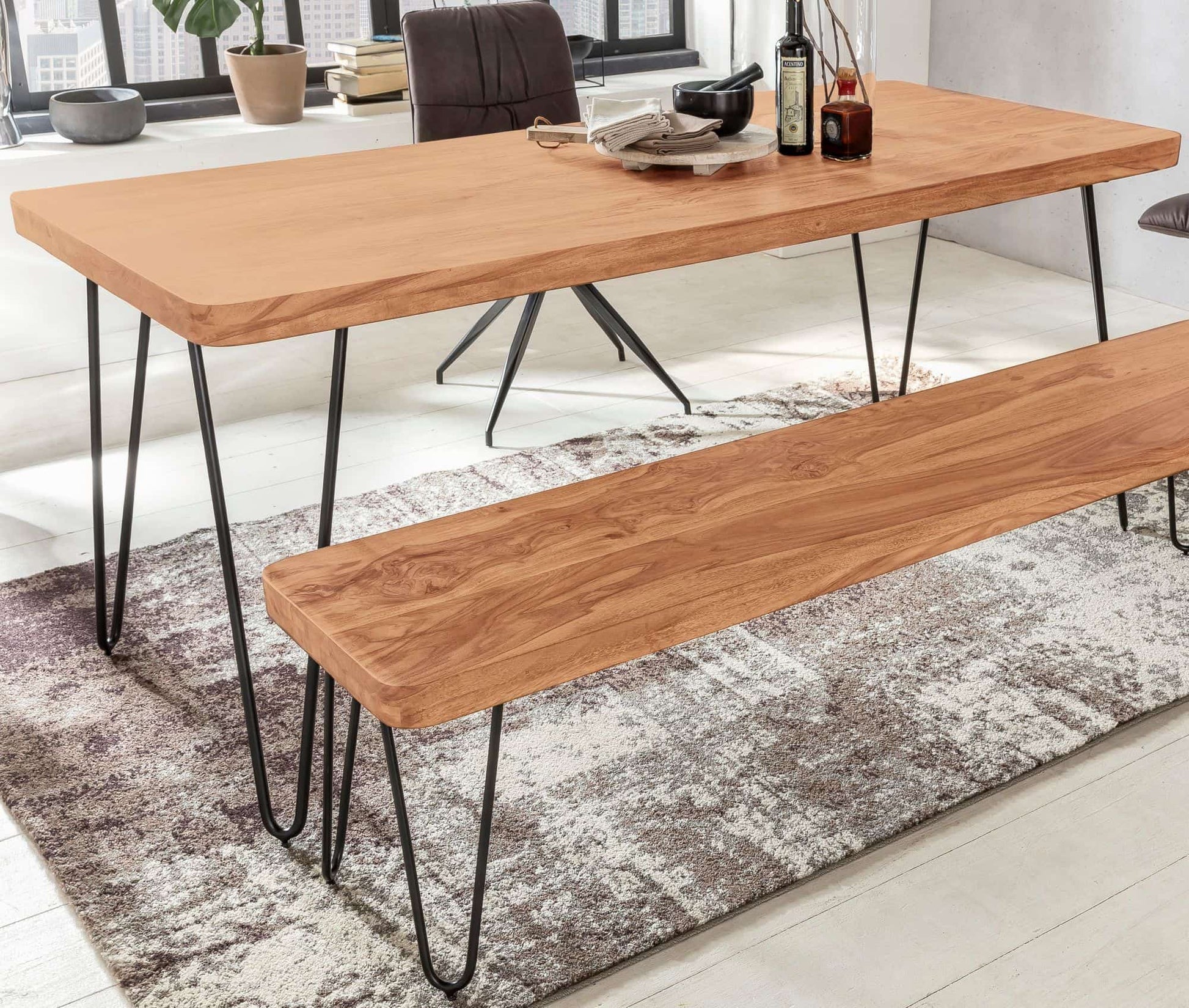 Esstisch BAGLI Massivholz Akazie 180 x 76 x 80 cm Esszimmer-Tisch Küchentisch modern Landhaus-Stil Holztisch mit Metallbeinen dunkel-braun Natur-Produkt Massivholzmöbel Echt-Holz unbehandelt