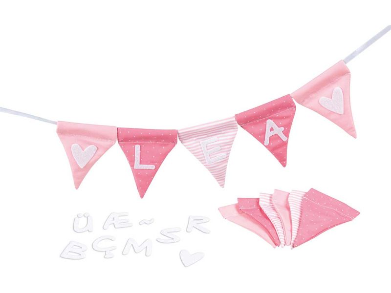 goki Buchstaben-Wimpelkette, rosa, mit 10 Wimpeln