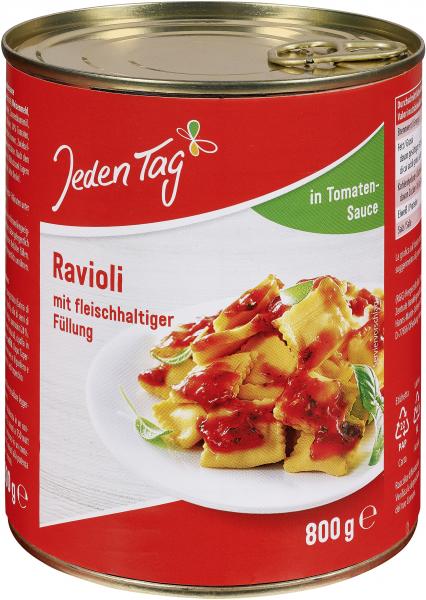 Jeden Tag Ravioli in Tomatensauce