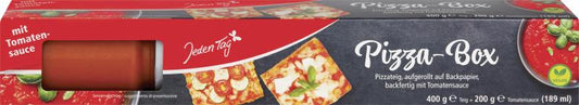 Jeden Tag Pizzateig mit Tomatensoße