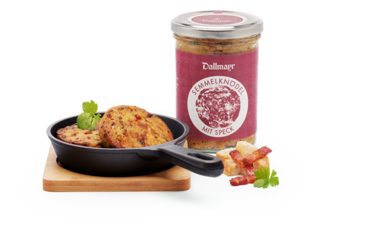 Semmelknödel mit Speck im Glas