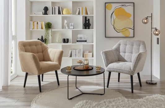 Moderner Designer-Sessel Lynn aus Mikrofaser mit Nosagfederung und Massivholzfüßen Farbe Safran – ED Edciting Design