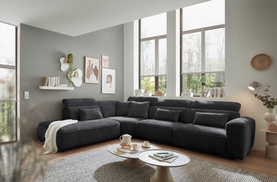 Ecksofa Mansfield Farbe black mit 5-fach verstellbaren Kopflehnen und Mikrofaser-Chenille-Bezug – ED Exciting Design