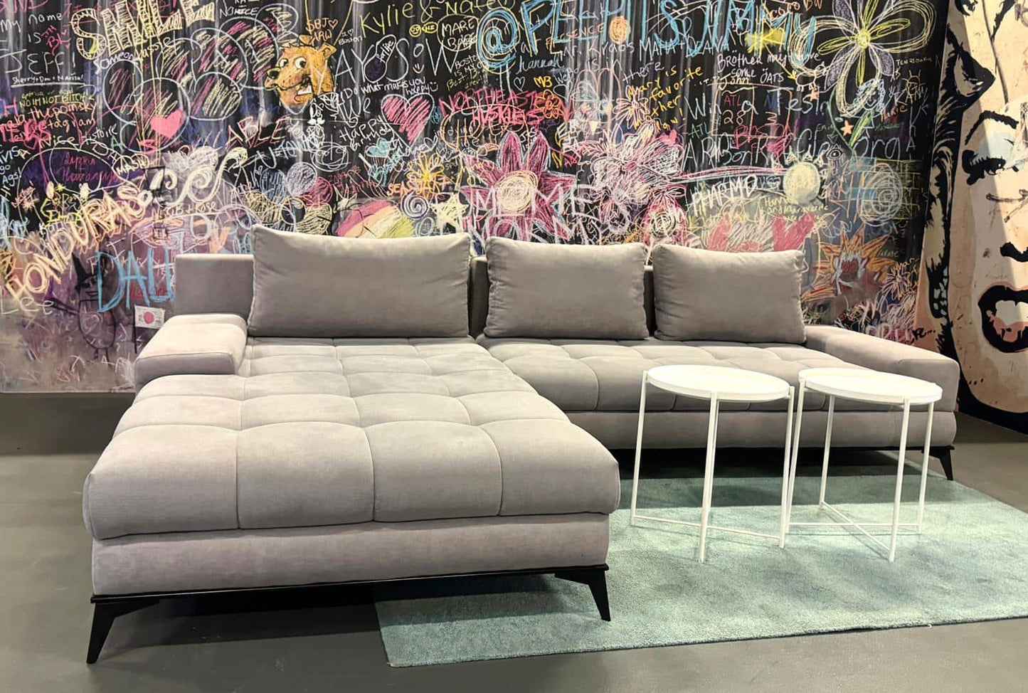 Ecksofa Figaro in grau – Schlaffunktion &amp; Bettkasten