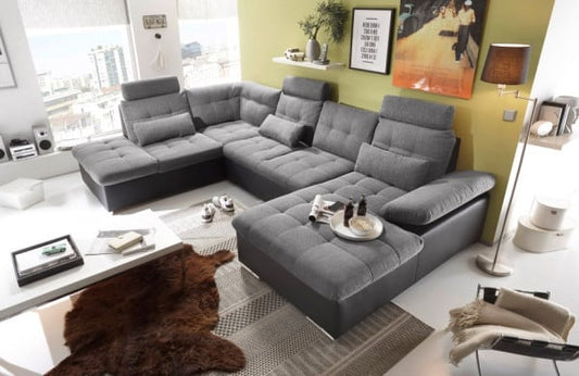 Elegante Wohnlandschaft Jakarta von Ed Exciting Design – Luxus und Komfort in einem