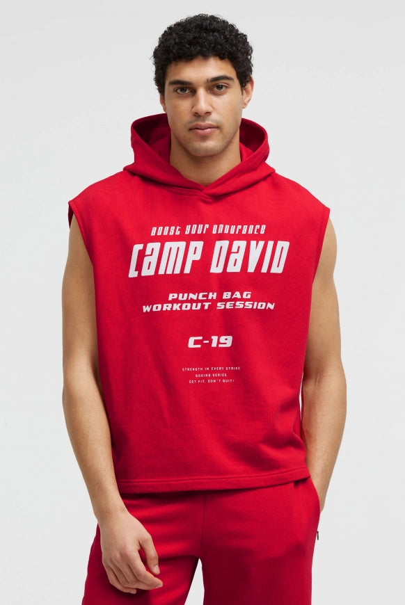 CAMP DAVID Ärmelloser Hoodie mit Label Prints - energy red