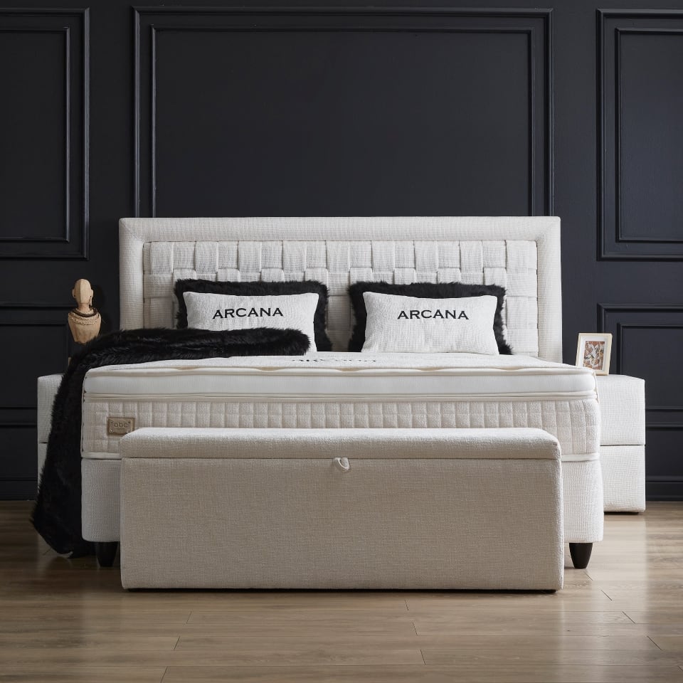 Erleben Sie himmlischen Schlafkomfort: Das Boxspringbett Arcana von ABC Bedding in Creme-Mikrofaser, wählbar in fünf Größen