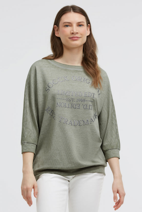 SOCCX Basic Sweatshirt mit verkürzten Ärmeln und Artwork