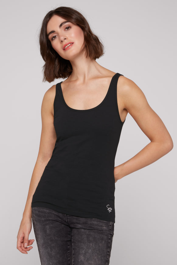 SOCCX Basic Top mit Mini Logo Print