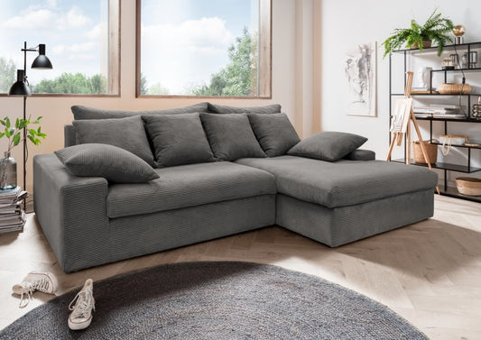 Ecksofa Avellino von Benformato: Stilvolles und komfortables Breitcord-Sofa mit losen Rückenkissen und beidseitiger Montageoption - erhältlich in Grau, Grau-Braun und Moosgrün