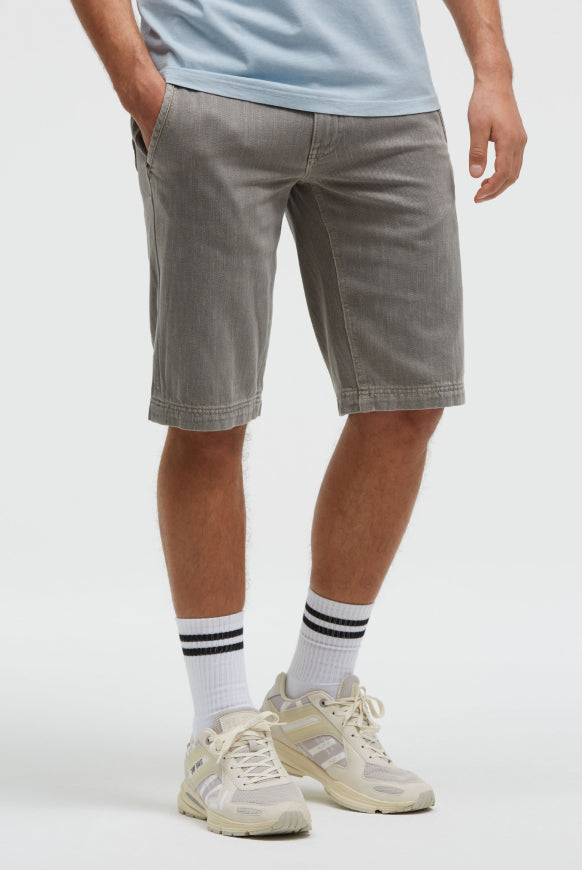 CAMP DAVID Chino Shorts mit Used-Waschung