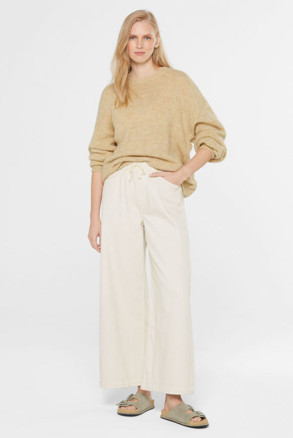 SENSES.THE LABEL Flauschiger Pullover KAMI:LE mit Rundhalsausschnitt