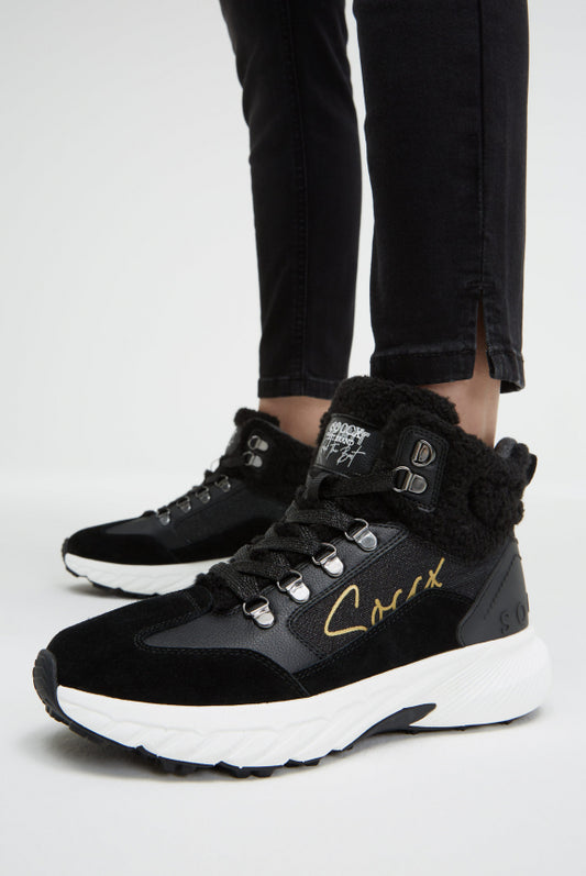 SOCCX Hightop Sneaker im Hiking