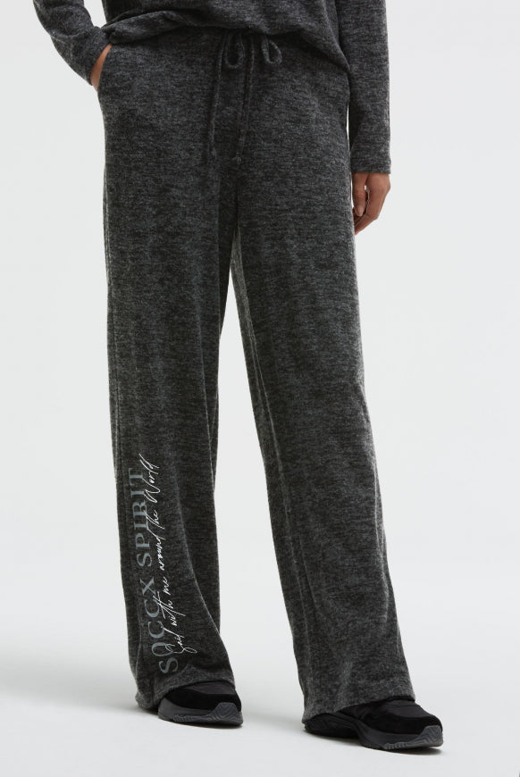 SOCCX Hose aus Flauschstrick Relaxed Fit