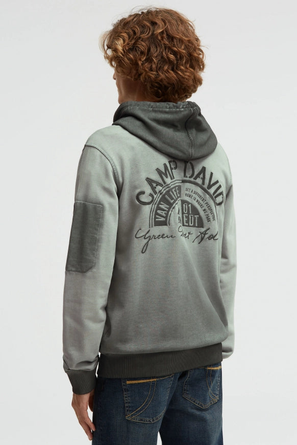 CAMP DAVID Kapuzensweatjacke Oil Dyed mit Rücken-Artwork