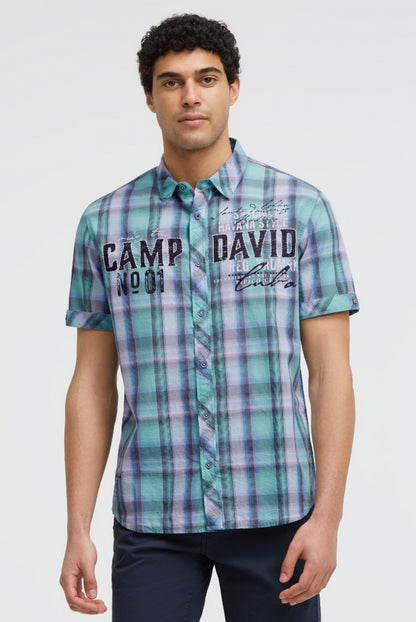 CAMP DAVID Kariertes Kurzarmhemd mit Logo Prints - aqua splash