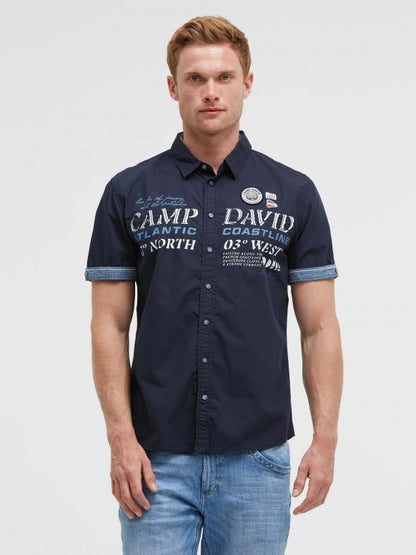 CAMP DAVID Kurzarmhemd mit Logo Artwork - blue navy
