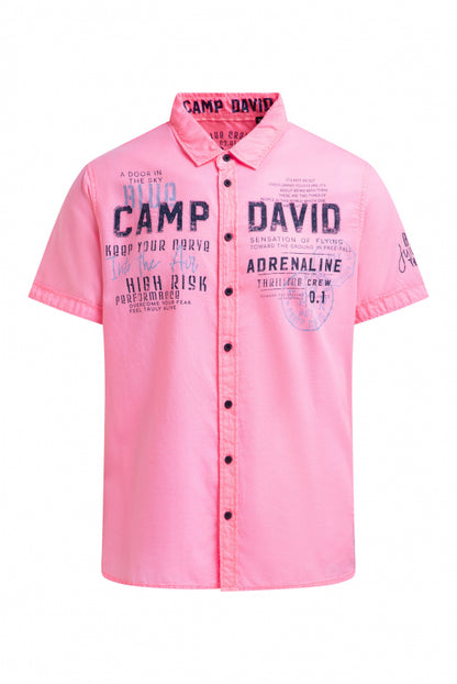 CAMP DAVID Kurzarmhemd mit Webstreifen und Artworks - neon pink