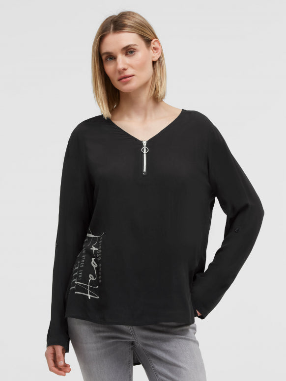 SOCCX Leichte Bluse mit V-Ausschnitt und Rückenprint - black