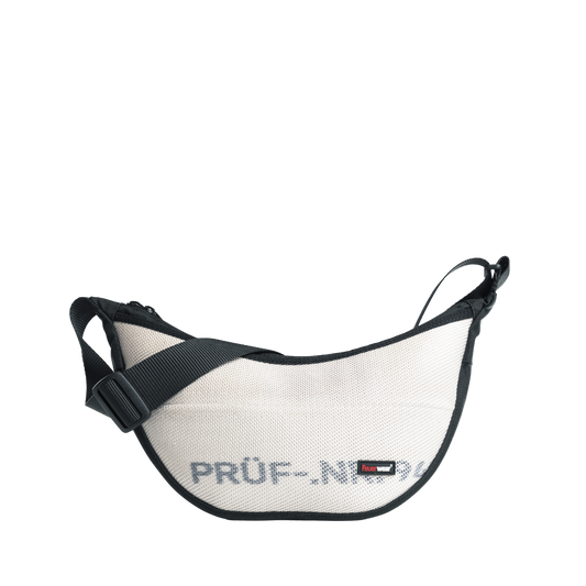 Feuerwear Moonbag Ori, weiß, aus recyceltem Feuerwehrschlauch