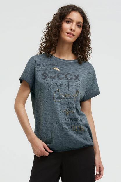 SOCCX Oversized Shirt mit Artwork und Elastiksaum - green shadow