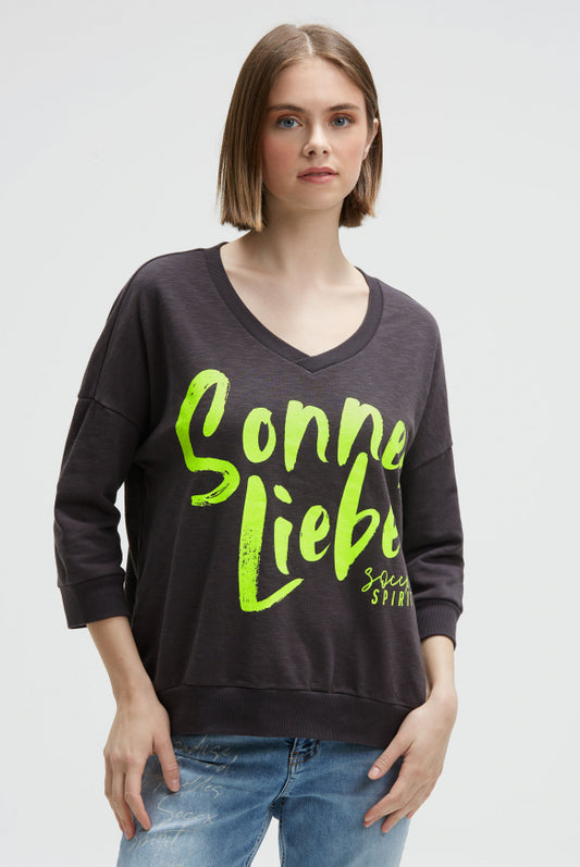 SOCCX Oversized Sweatshirt mit V-Ausschnitt und Print