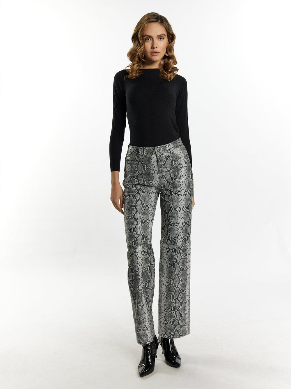 Faina Lederhose Damen bedruckt