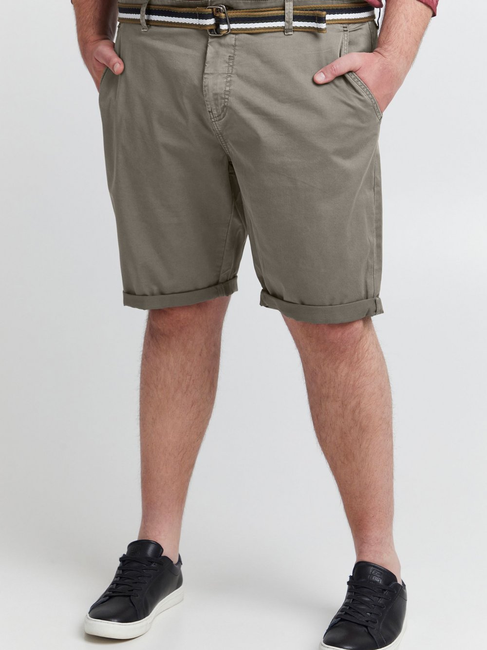 BLEND Chinoshorts Herren