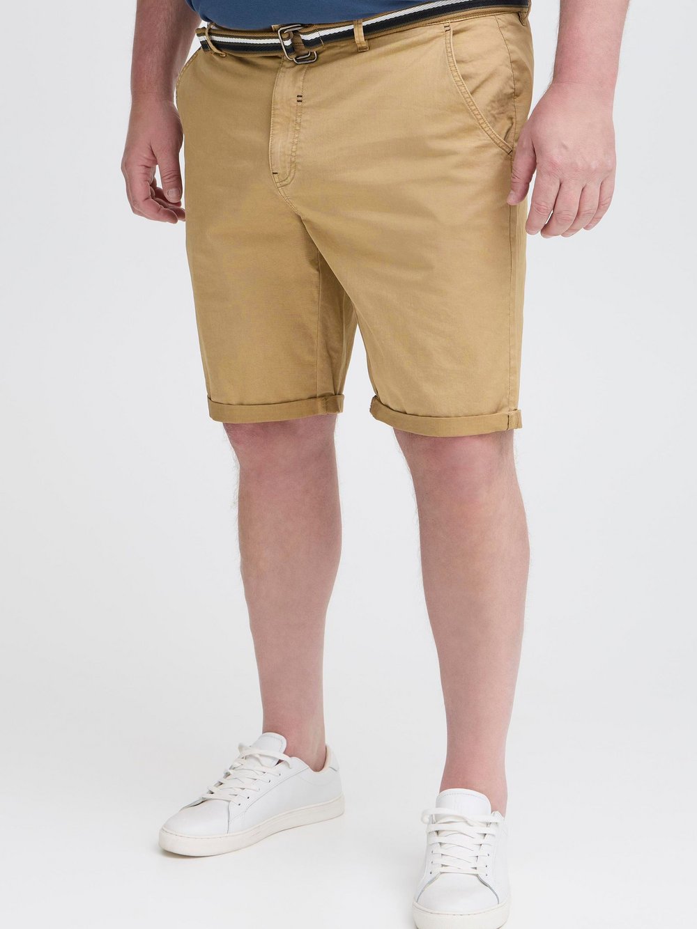 BLEND Chinoshorts Herren