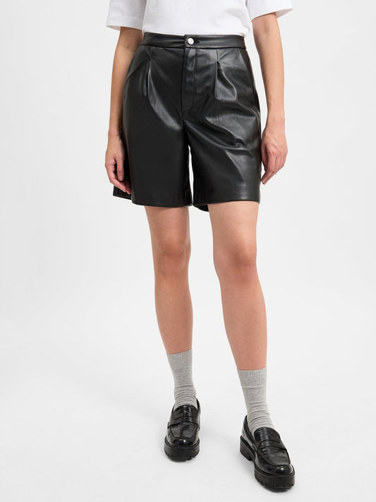 Marie Lund Shorts Damen Kunstleder