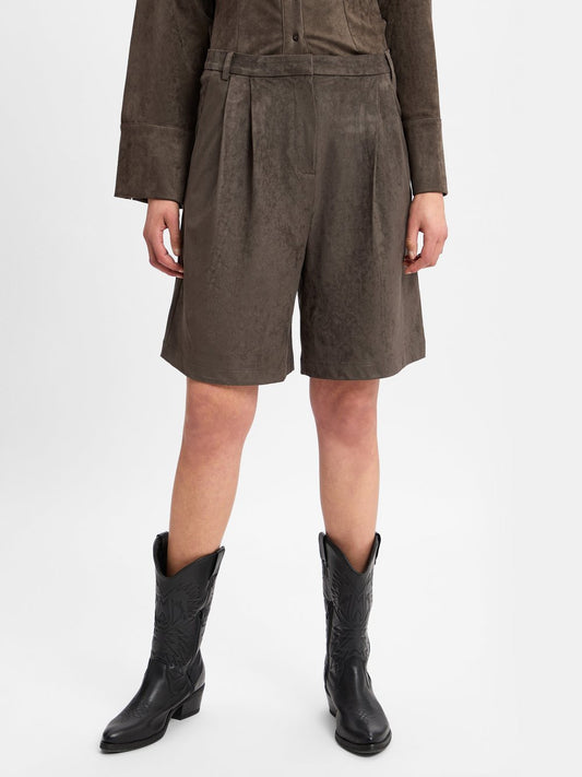 Neo Noir Shorts Damen