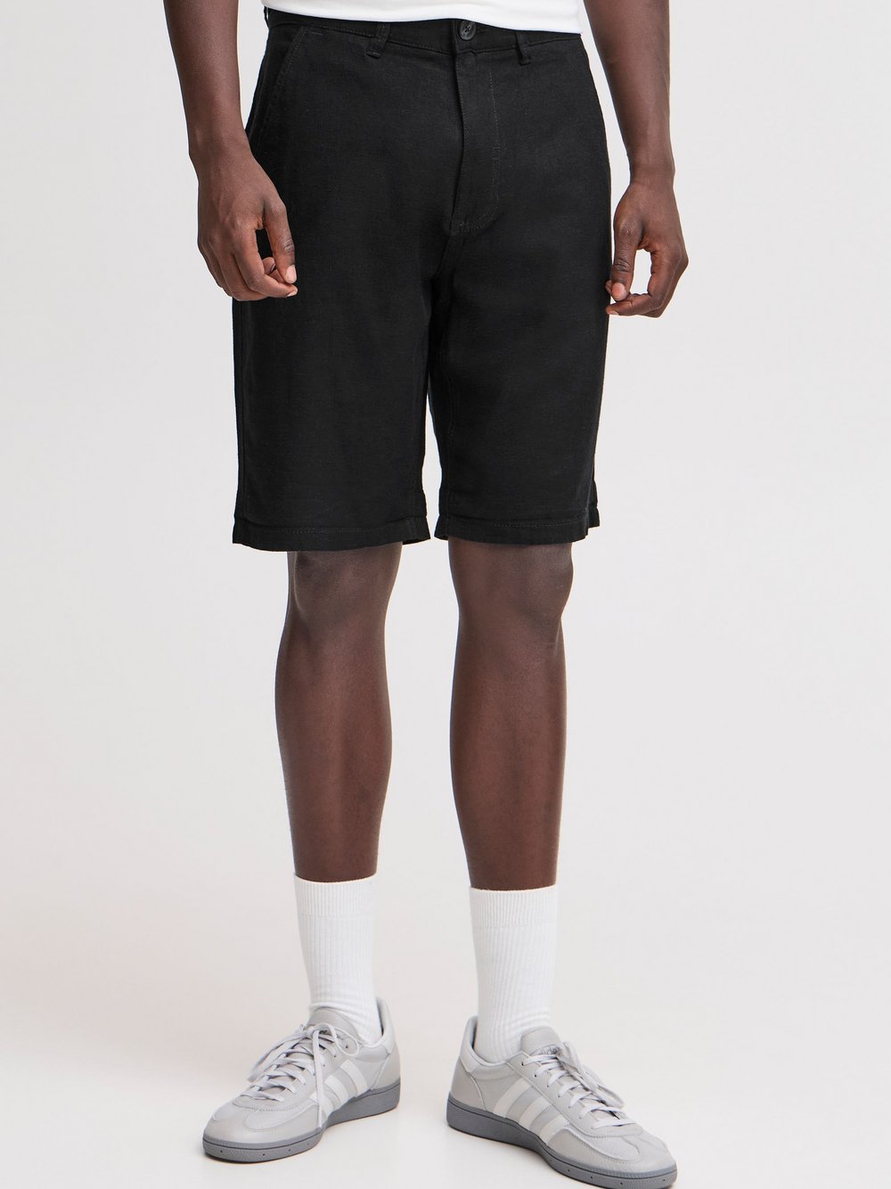 BLEND Shorts Herren