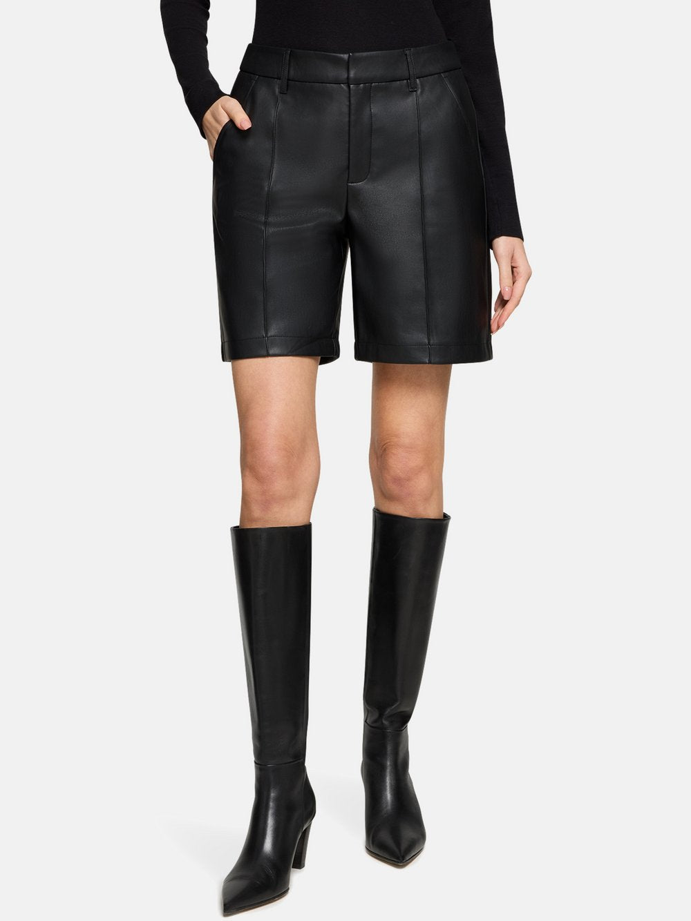 Cartoon Kunstleder-Shorts Damen