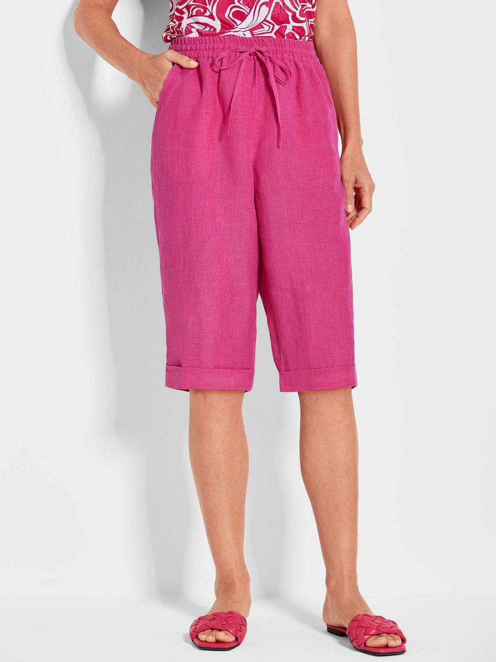 Goldner Leinenbermuda Damen