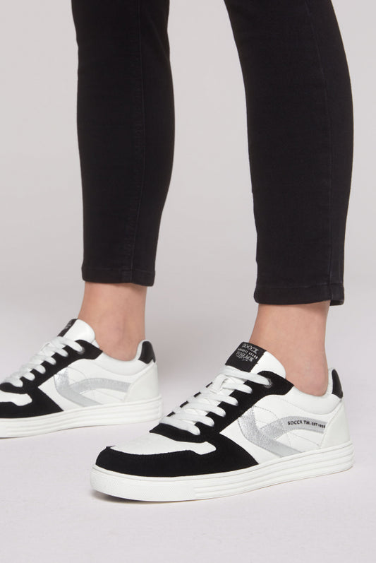 SOCCX Retro Sneaker mit Artwork an der Seite