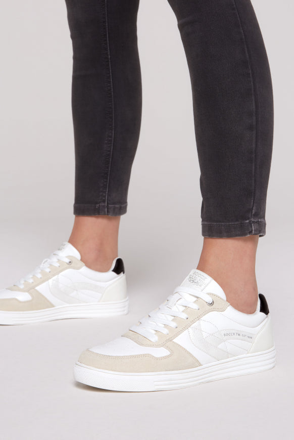 SOCCX Retro Sneaker mit Artwork an der Seite