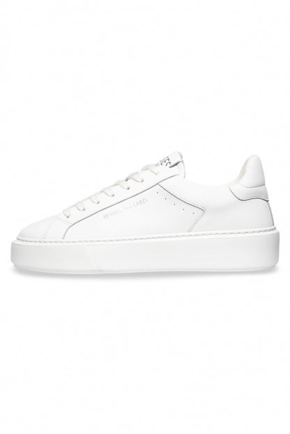 SENSES.THE LABEL Sneaker aus Glattleder mit Logo Artwork