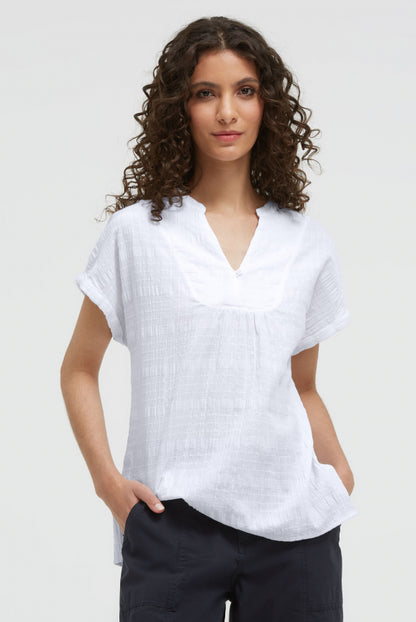 SOCCX Strukturierte Crepe-Bluse mit V-Öffnung - opticwhite